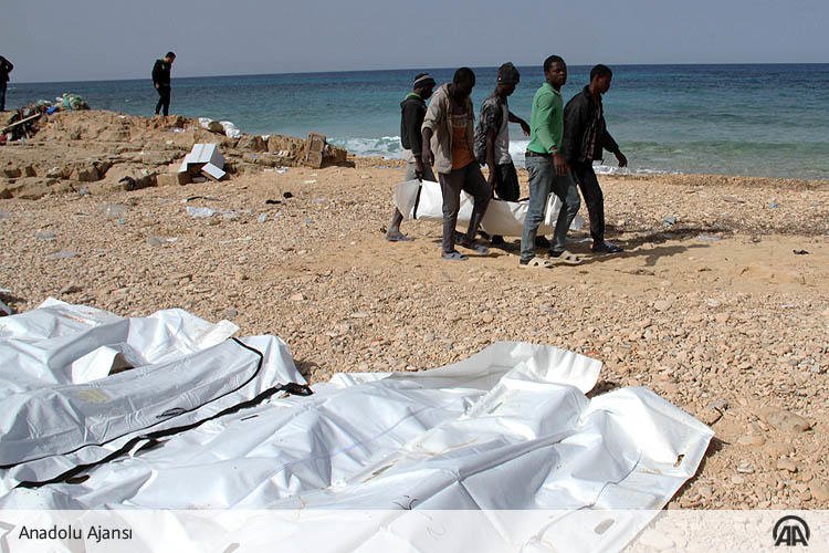 Onlarca Göçmenin Cansız Bedeni Libya Kıyılarına Vurdu! 2