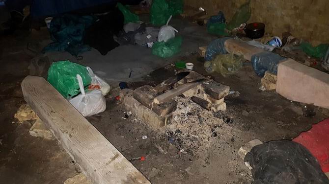 Macaristan ve Sırbistan’daki Mülteci Kamplarına Yolculuk 24