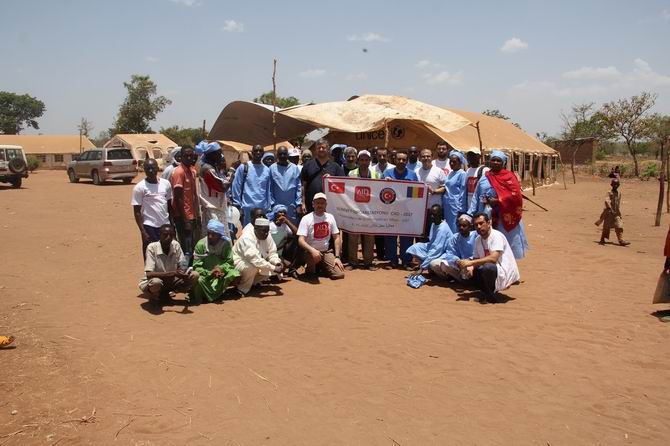 Çad’da AID ve TİKA’dan Mülteci Çocuklara Sünnet Hizmeti 10