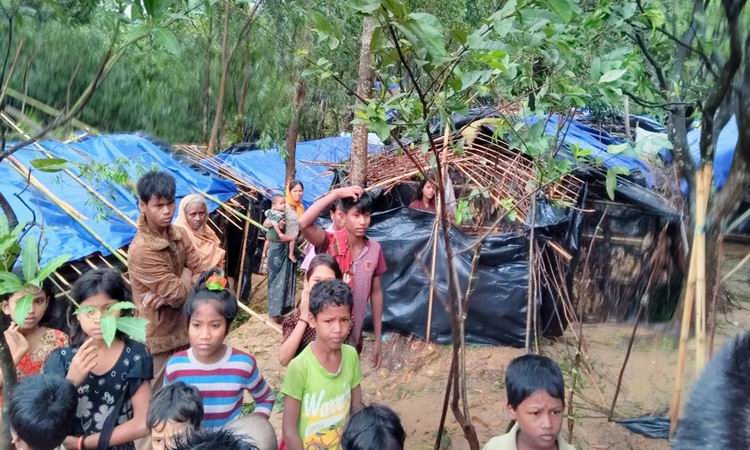 İHH’dan Kasırganın Vurduğu Bangladeş’e Acil Yardım 2
