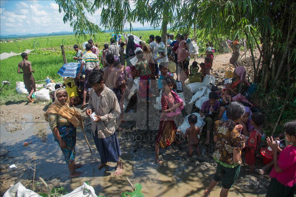 Arakanlı Müslümanların Bangladeş'e Geçişleri Devam Ediyor 23