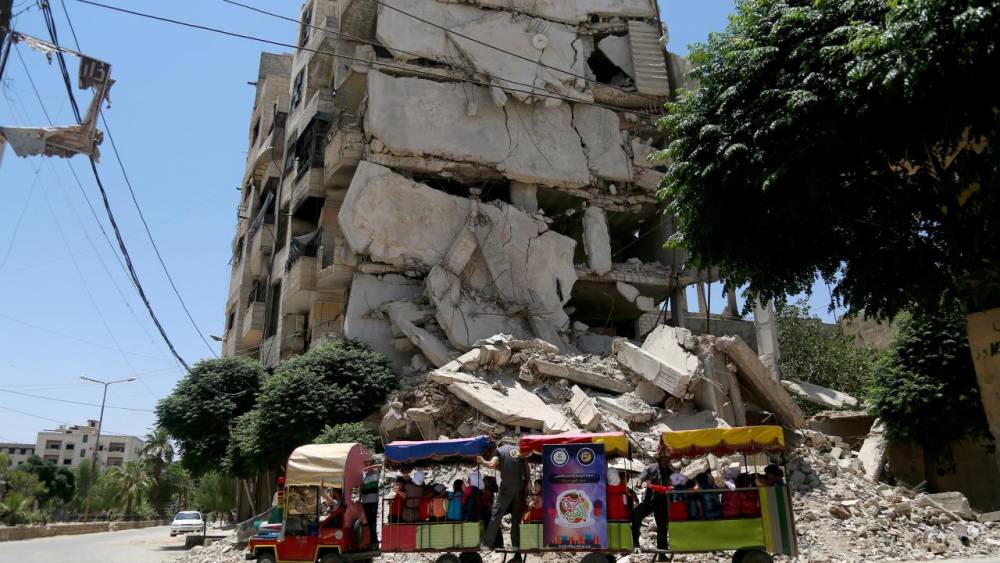 11 yıldır Suriye’de dünyanın kör kaldığı kareler 31