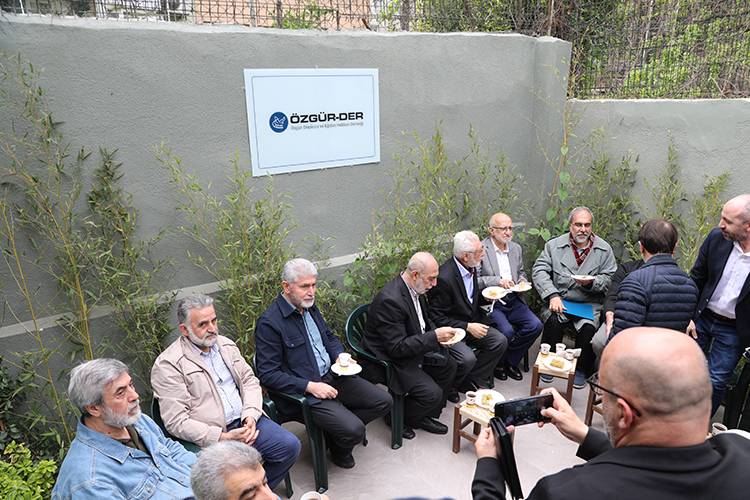 Özgür-Der'in yeni genel merkez binası açıldı 20