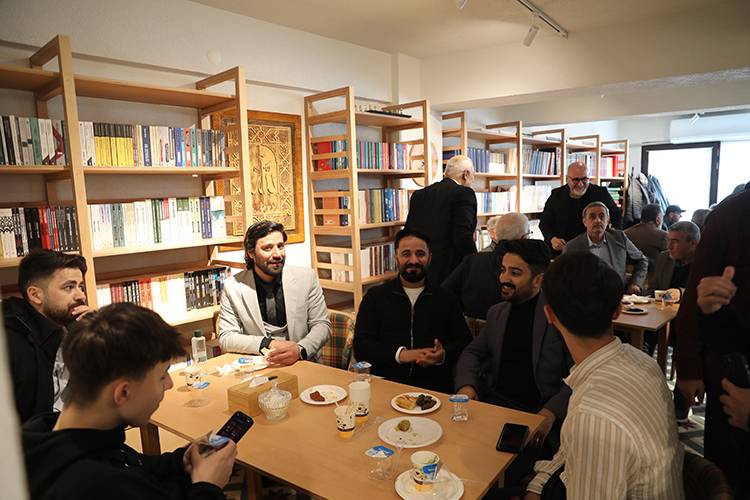 Özgür-Der'in yeni genel merkez binası açıldı 21