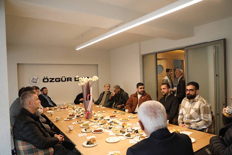 Özgür-Der'in yeni genel merkez binası açıldı 23