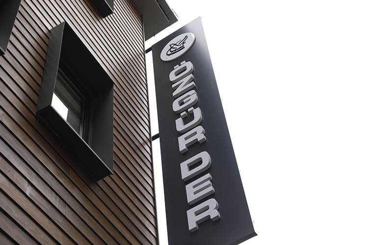 Özgür-Der'in yeni genel merkez binası açıldı 28