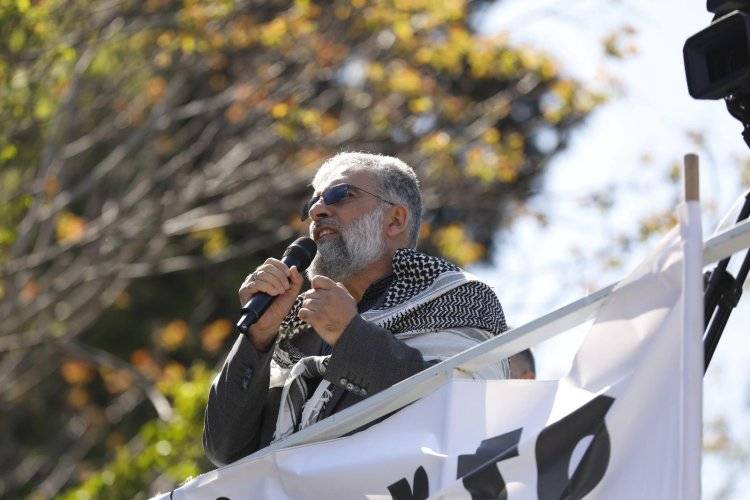 Binler, işgalin hamisi ABD konsolosluğuna yürüdü: Katil ABD Ortadoğudan  13