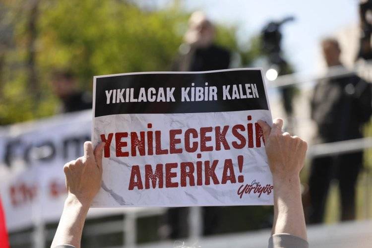 Binler, işgalin hamisi ABD konsolosluğuna yürüdü: Katil ABD Ortadoğudan  21