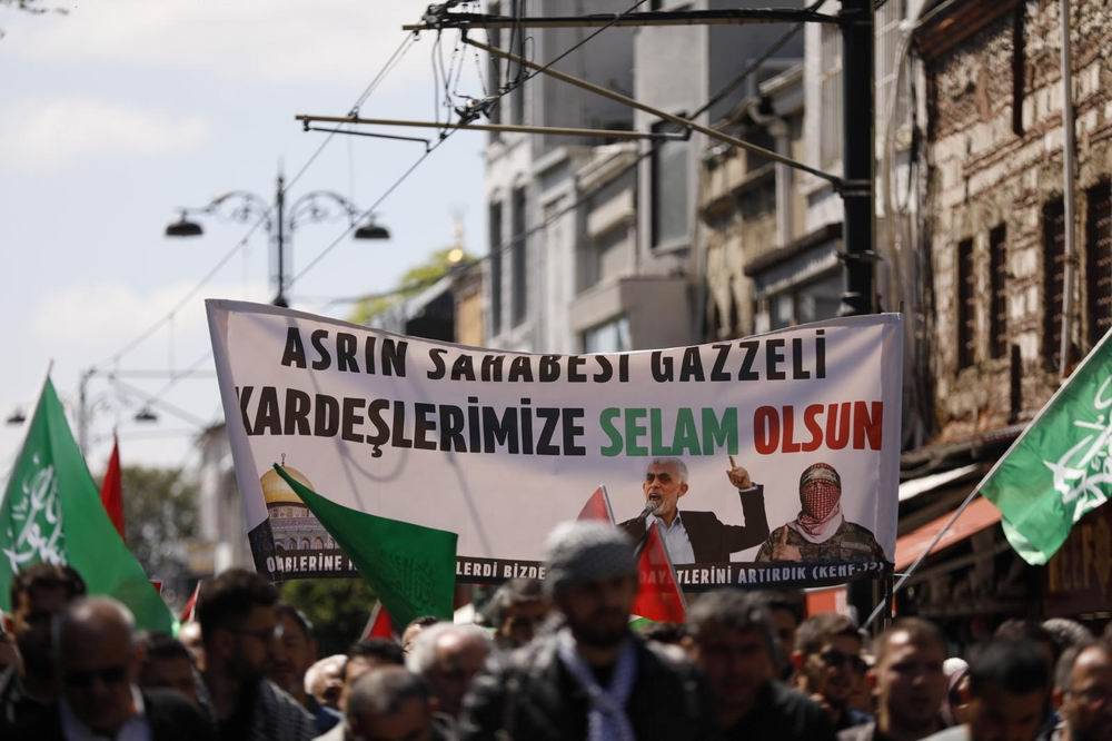 Onbinlerce Müslüman Gazze için Ayasofya'ya akın etti 22