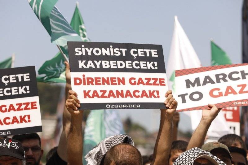 Mısır Konsolosluğu önünde Gazze dayanışması 11