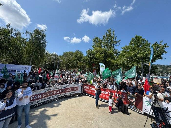 Mısır Konsolosluğu önünde Gazze dayanışması 6