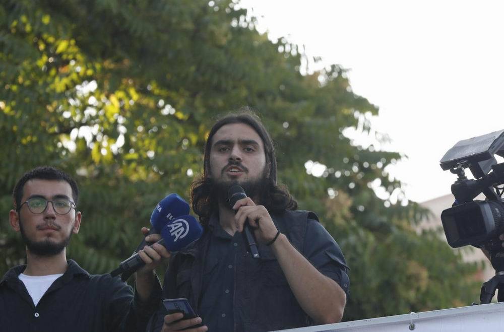 Müslümanlar, katil ABD’nin İstanbul konsolosluğuna yürüdü. 30