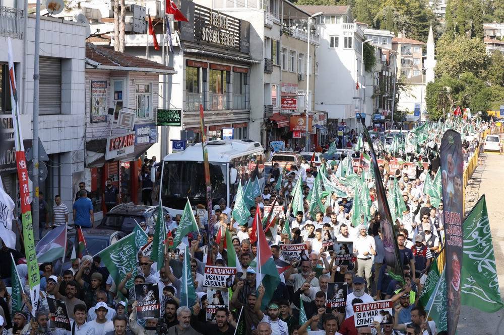 Müslümanlar, katil ABD’nin İstanbul konsolosluğuna yürüdü. 7