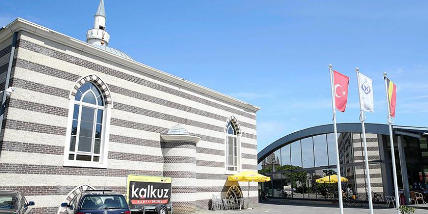 Belçika “Gülenciler Hedef Alınıyor” İddiasıyla Camiyi Cezalandırdı