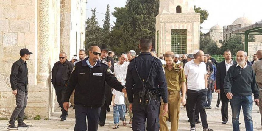 53 Yahudi Yerleşimci Bu Sabah Mescid-i Aksa'ya Baskın Düzenledi