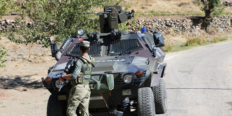 Yüksekova’da İş Makineleri Taşıyan Konvoya PKK Saldırısı: 2 Ölü