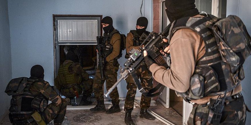 Tutuklu SAT Komandosunun Evinde Silah ve Mühimmat Bulundu