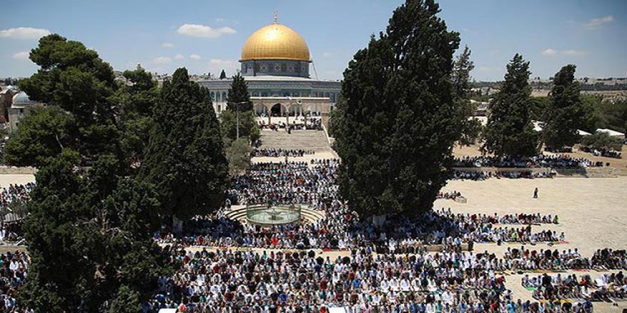 İşgalci İsrail, Eski Kudüs Kapılarını Yeniden Kapattı