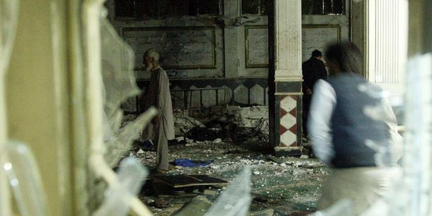 Afganistan'da Camiye Saldırı: 20 Ölü