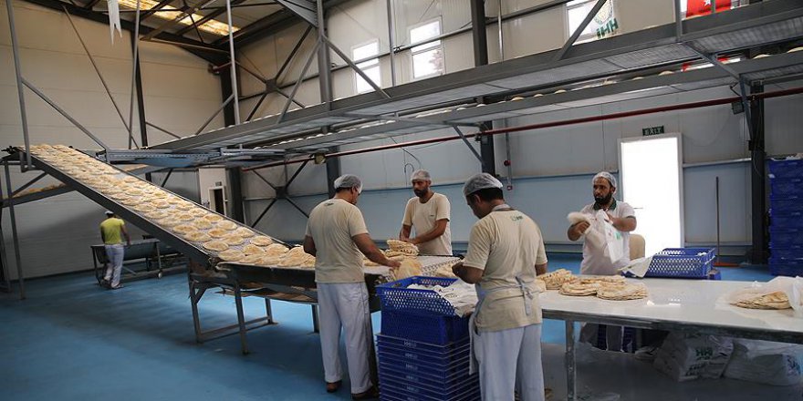 İHH'dan Suriye'ye 8 Ayda 300 Milyon Ekmek