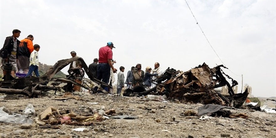 Yemen’de Bayram Namazına Bombalı Saldırı!