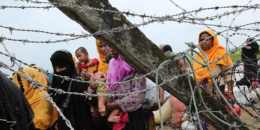 Arakanlılar Bangladeş Sınırında Mayına Bastı!