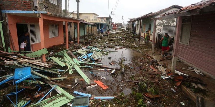 Maria Kasırgası Dominika’yı Yerle Bir Etti