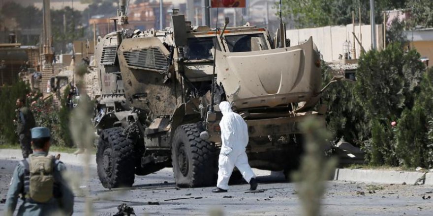 Kabil'de NATO Konvoyuna Saldırı