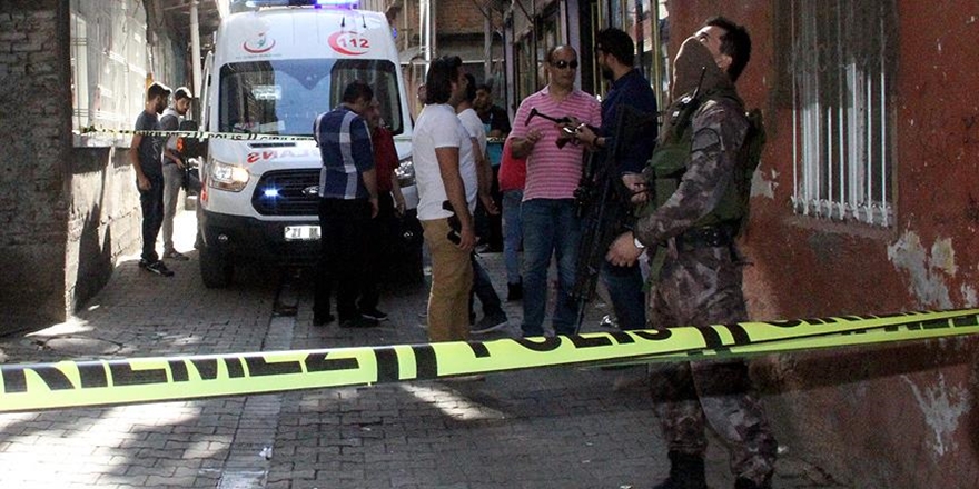 PKK’lılar Kadın Temizlik İşçisine Saldırdı!