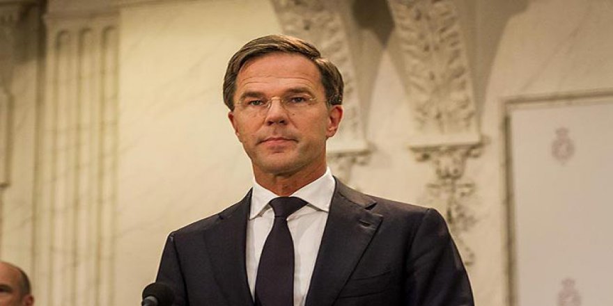 Hollanda'da Yeni Hükümeti Kurma Görevi Rutte'a Verildi