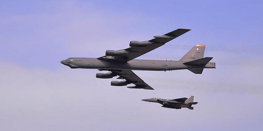 ABD 'Nükleer' Kapasiteli B-52 Bombardıman Uçaklarını Harekete Geçiriyor