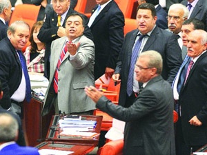 Hükümetin Mayın Tasarısı Meclisten Geçti