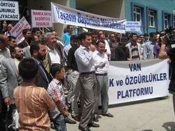 Van: "Zulüm Devam Ediyor, Direnişimiz De…"