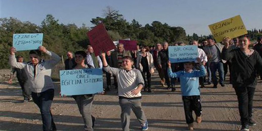 Manavgatlılardan Cezaevi Protestosu