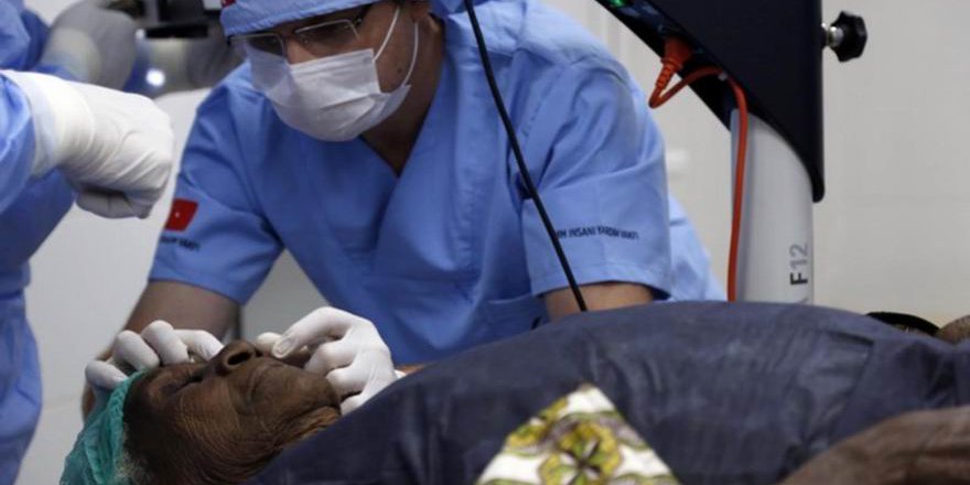 İHH 10 Yılda 100 Bin Katarakt Ameliyatı Gerçekleştirdi