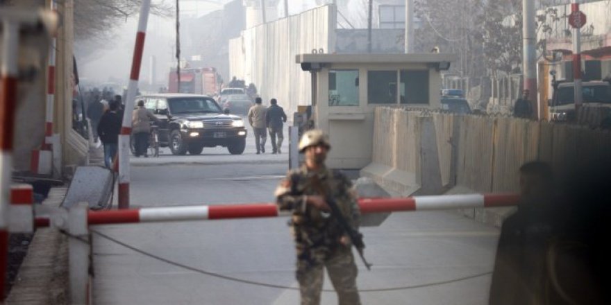 Kabil'de İntihar Saldırısı: 5 Ölü
