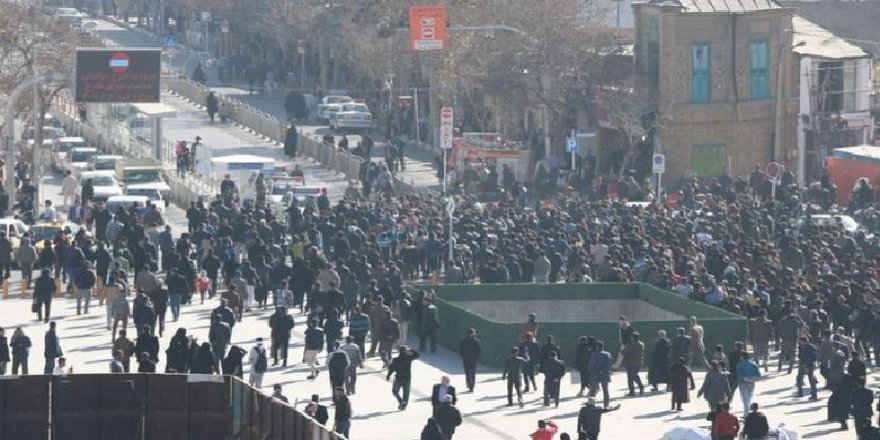 İran'daki Halk Gösterilerinin Boyutu ve Nedenleri