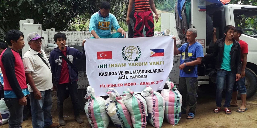 İHH’dan Selin Vurduğu Filipinler’e Acil Yardım
