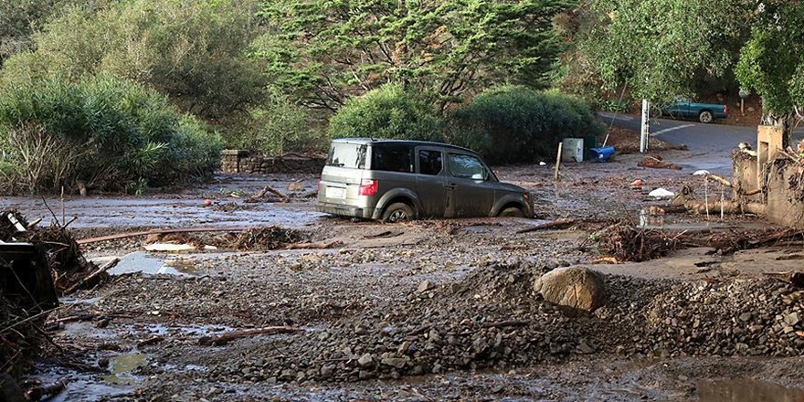 California’da Sel ve Heyelan Can Aldı: 13 Ölü