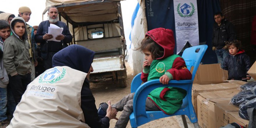 Suriye'de 5 Bin 850 Çocuk Artık Üşümeyecek!