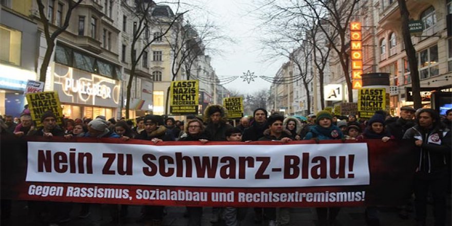 Avusturya’da 60 Bin Kişiden Muhacir Karşıtı Irkçı Hükümete Protesto