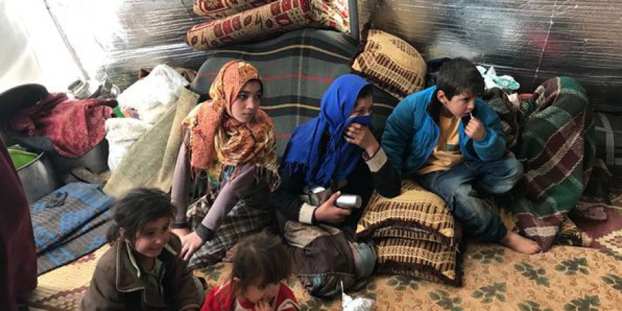 İdlib Halkı Ateş Çemberinde Hayata Tutunmaya Çalışıyor