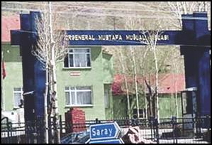 Muğlalı Kışlası'na Karşı '33 Kurşun' Anıtı