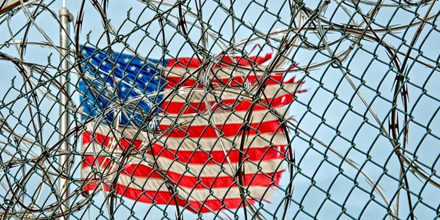 Trump Guantanamo Zulmünü Sürdürmeye Kararlı!