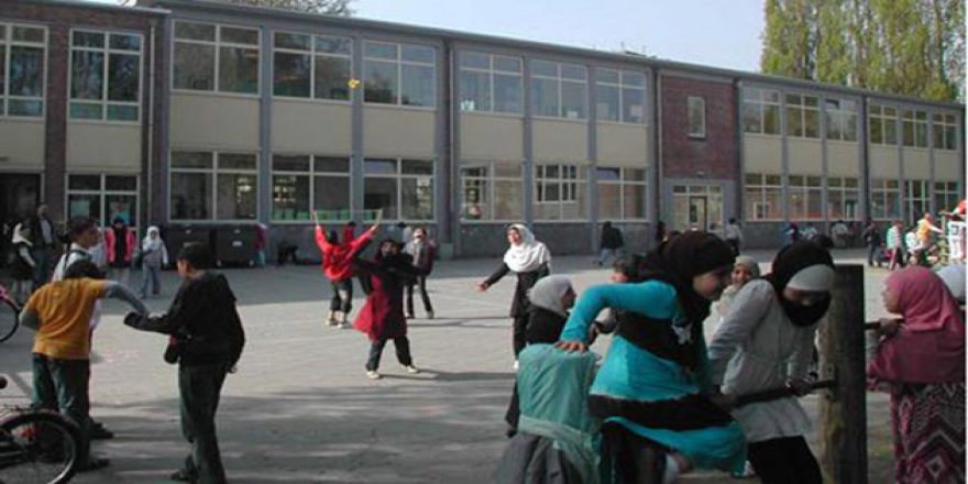 Hollanda Danıştayından “İslami Okul” Kararı
