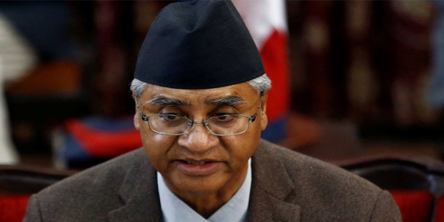 Nepal Başbakanı İstifa Etti