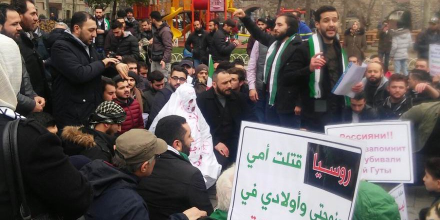 Doğu Guta'daki Katliamlar Fatih'te Protesto Edildi