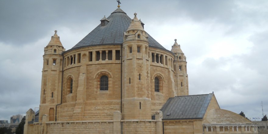 AB'den İşgalci İsrail'in 'Kiliselere Vergi' Planına Tepki