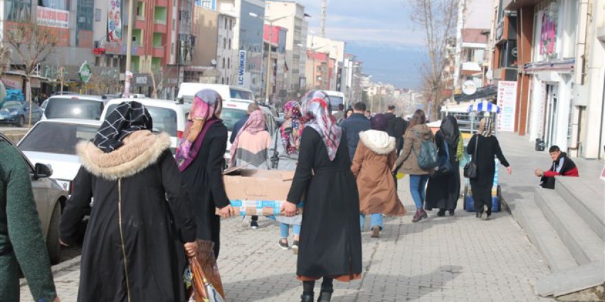 Hayırda Buluşanlar Topluluğu Yardım Faaliyetlerine Devam Ediyor