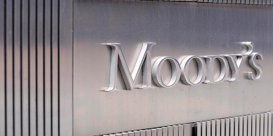 Moody's, Türkiye'nin Kredi Notunu Düşürdü